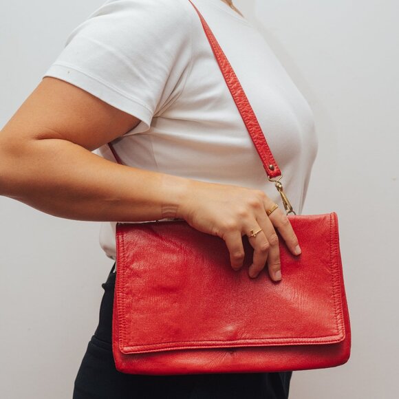 Vintage Red Purse - Picture 2 of 3